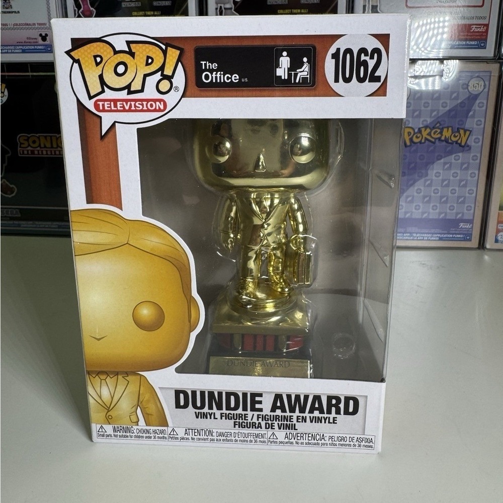 Funko Pop #1062 The office Dundie Award Gold